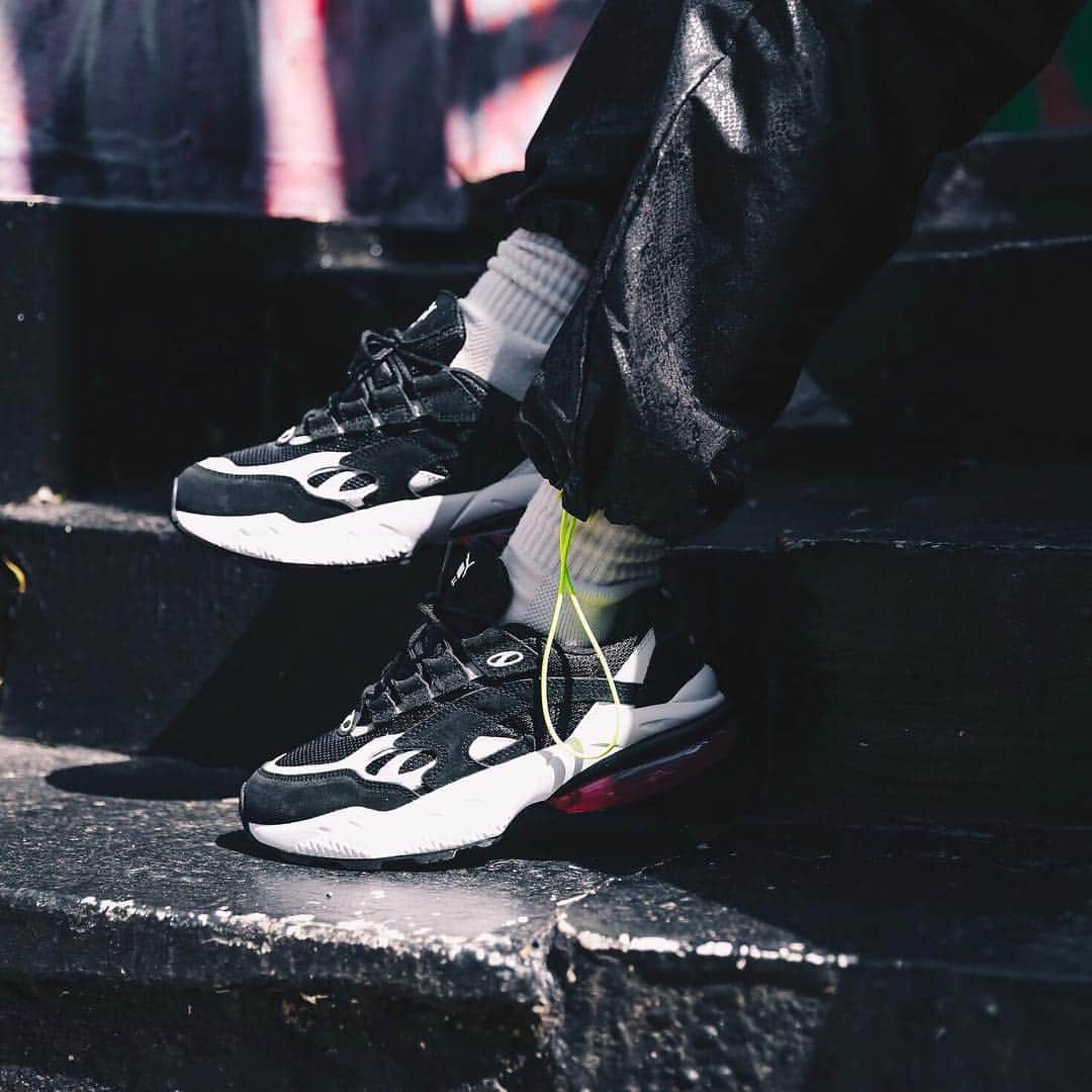 のインスタグラム：「. 4/13(SAT)IN STORE PUMA CELL VENOM 369354-04 369354-05 ¥12,800-(+tax) . #atmos#atmostokyo#atmospink #puma#pumacellvenom#cellvenom #プーマ#アトモス#アトモスピンク」