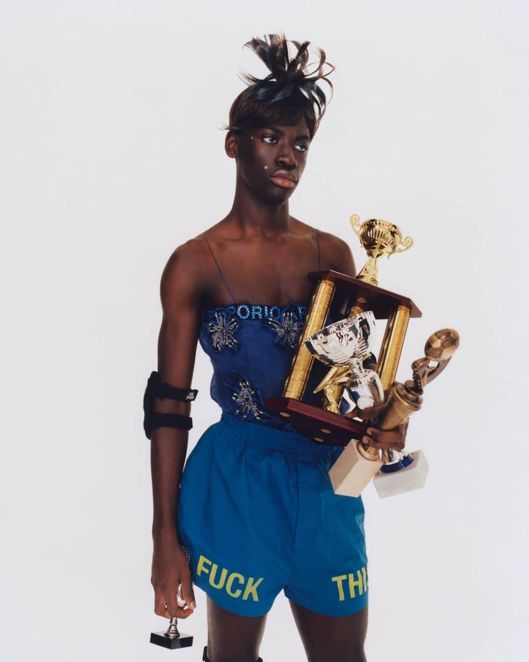 i-Dさんのインスタグラム写真 - (i-DInstagram)「Describe your Monday in two words...⁣ ⁣ For i-D's latest issue, @leacolombo and @ibkamara's teamed up to create a beautiful sports-inspired fashion story – Link in bio! 🏆⁣ ⁣⁣ [The Homegrown Issue, no. 355, Spring 2019.]⁣⁣⁣⁣ .⁣ .⁣ .⁣ Photography @leacolombo ⁣ Styling @ibkamara⁣⁣ @ronald.dadey wears top @armani. Shorts @exinfinitas. Armband Ibkamarastudios. #Fashion #ibkamara #mondaymood」4月8日 20時10分 - i_d