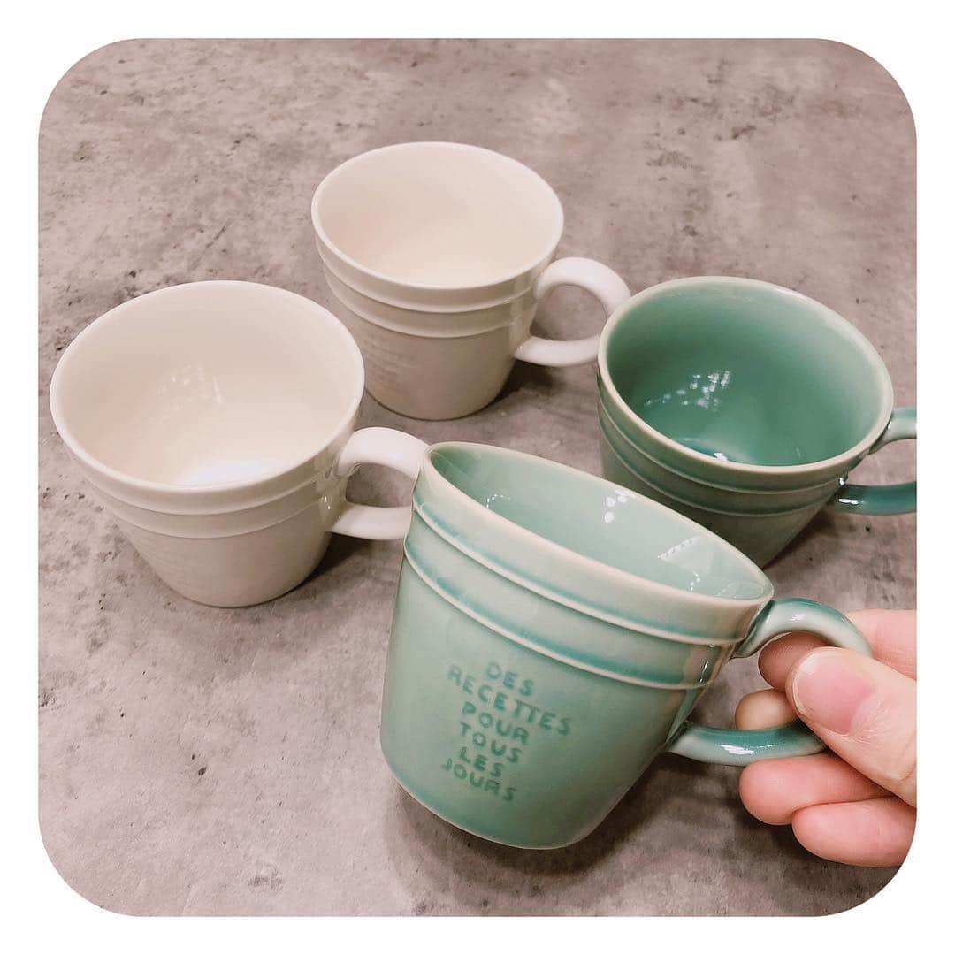 村本れいさんのインスタグラム写真 - (村本れいInstagram)「. . 昨日、友達のストーリー見て教えてもらった . 即♥️ . #パンケーキ  美味しかった♫ #ラムバター  が絶妙！ . . 1Fの食器をみていっぱい欲しくなってしまったけど、とりあえずエスプレッソカップを☕️✨ . このサイズで可愛いのをずっと探しててやっと巡り合えた🥰 . . .  #エスプレッソカップ #コーヒーカップ #代々木カフェ #代々木パンケーキ #食器好き @maako_36 💟」4月8日 20時31分 - raymuramoto