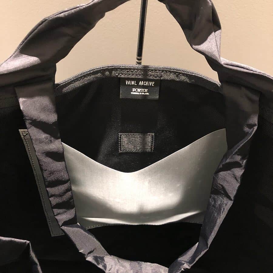BEAMS JAPANさんのインスタグラム写真 - (BEAMS JAPANInstagram)「＜VAINL ARCHIVE＞×＜ PORTER＞ Mens BUCKET BEAMS JAPAN 2F @beams_japan #vainlarchive #porter #beams #beamsjapan #beamsjapan2nd Instagram for New Arrivals Blog for Recommended Items #japan #tokyo #shinjuku #fashion #mensfashion #womensfashion #日本 #東京 #新宿 #ファッション#メンズファッション #ウィメンズファッション #ビームス #ビームスジャパン」4月8日 20時41分 - beams_japan