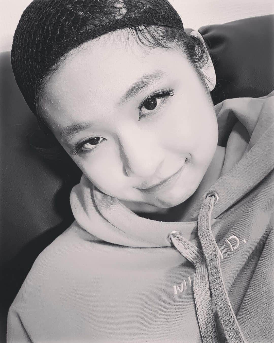 りりりさんのインスタグラム写真 - (りりりInstagram)「金髪✖️ボブ✖️ギャルメイク よききプレゼンツ😉😉😉 YouTube見てね😉 ・ ・ #りりり  #中学2年生 #ギャルメイク #ウィッグ #だよ #4枚目 #よきき #ありがとう」4月8日 21時41分 - ririri1116