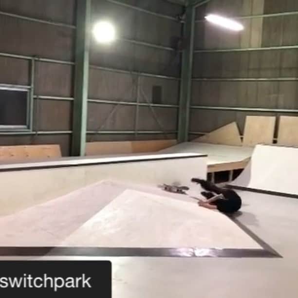 藤沢虹々可のインスタグラム：「FUN PARK😍 @new.switchpark  ヒトマカセ📲 @yuzu__wake  @meowskateboards @pushgrip @lafayette_nyc @adidasskateboarding」