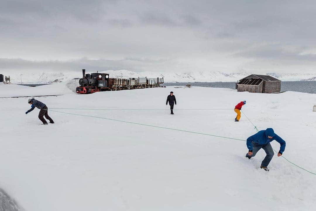 thephotosocietyさんのインスタグラム写真 - (thephotosocietyInstagram)「Photo by @paoloverzone // Ny-Ålesund / Spitsbergen, games are organized during the celebrations of the 17th of May (Norway’s Independence day) at the arctic base. I loved how the scientific community and the workers celebrated the independence day, they organized challenges and games accompanied by the music of the local band. #arctic #climatechange #norway #nyalesund #svalbard Follow me @paoloverzone for more images and stories.」4月8日 22時19分 - thephotosociety