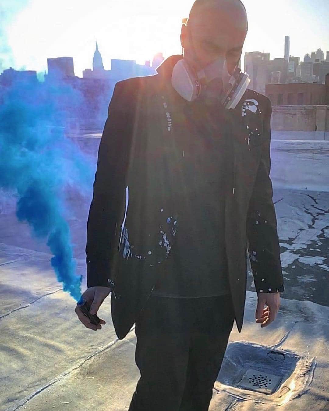 のインスタグラム：「Ike Behar is known for being well-made, classically elegant, and effortlessly stylish, but we are also #CuttingEdge. . . #IkeBeharGentleman #BlakeJamieson #Painter」