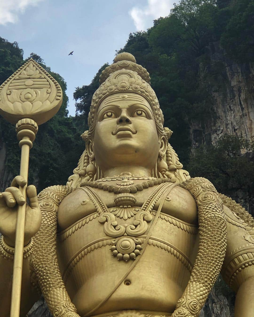 上江洌清作さんのインスタグラム写真 - (上江洌清作Instagram)「Batu Caves  #malaysia  #マレーシア」3月25日 15時10分 - 00800