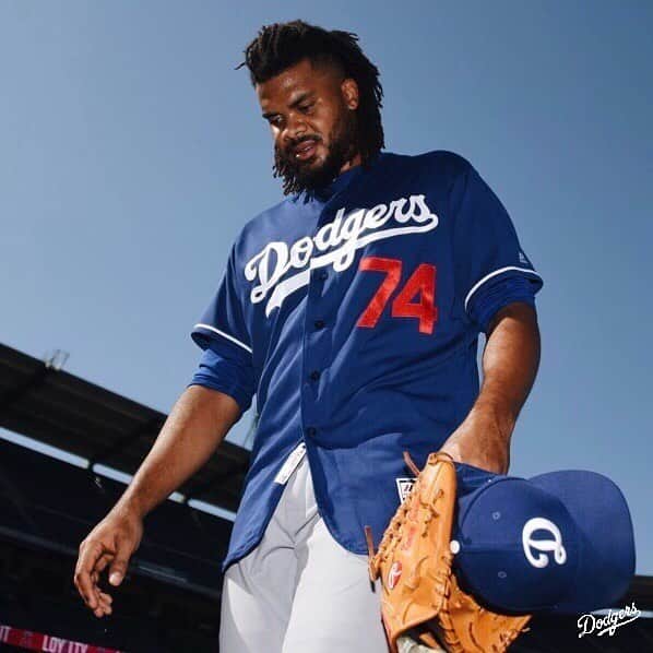 Los Angeles Dodgersさんのインスタグラム写真 - (Los Angeles DodgersInstagram)「📍Anaheim | #FreewaySeries」3月25日 8時31分 - dodgers
