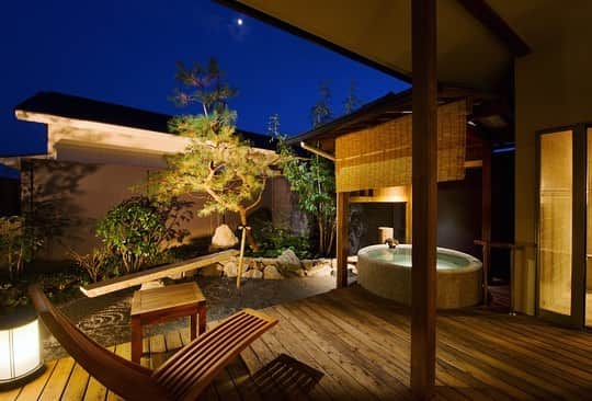 のインスタグラム：「【JAPAN／RYOKAN】 #静岡 #焼津 の#湊のやど汀家 です。  #大人旅_厳選の宿 #大人旅jp #そうだ旅に出よう #旅行 #温泉宿 #温泉 #露天風呂 #旅館 #ホテル #大人旅 #女子旅 #親子旅 #国内旅行 #記念旅行 #旅フォト #旅行好きな人と繋がりたい #japan #japantrip #japantravel #trip #travel #onsen #ryokan #hotsprings #hotel  #ig_japan #instajapan」