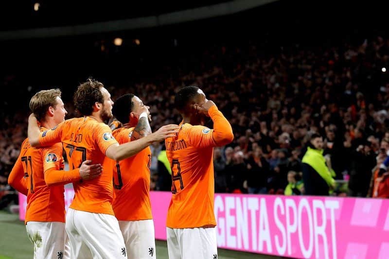 デイリー・ブリントのインスタグラム：「Disappointed with the result of the game but the second half we fought back as a team and showed character , with the crowd behind us! 🦁🔸 #Team #DutchLions」