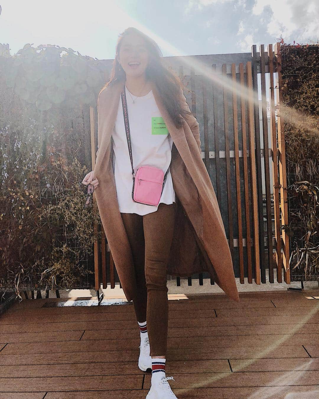結子さんのインスタグラム写真 - (結子Instagram)「MORNING♥️ . スポーティーMIX気分🌸子供と出かけるときは動きやすさ重視👀👟 ブランドはタグ見てね🏷 #ootd#casual#dayoff#picnic#model#fashion #ワントーンコーデ#ポシェットお気に入り#発掘した#ポシェットって今も言うのかな#いい天気」3月25日 9時21分 - yuiko_yyy