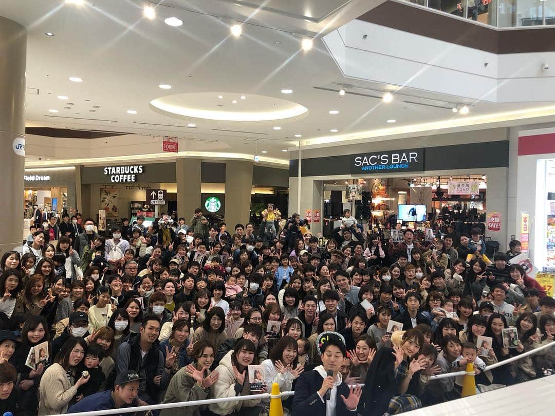 近藤千尋のインスタグラム：「昨日はイオンモール広島祇園に お越し下さった皆様 ありがとうございました🙏💕 一部も二部も楽しくトークショー させていただきました✨🥺 また広島いきたいな〜❤️❤️ 前日は娘と前乗りして 岡山でまったりできて。。。🍑 母のご飯を食べてパワーチャージ😍」