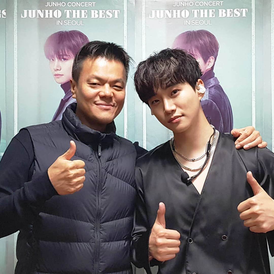 パク・ジニョンさんのインスタグラム写真 - (パク・ジニョンInstagram)「#JYP #2PM #준호 #LeeJunHo  #자백 #Confession #JUNHO_THE_BEST #준호한국솔로콘서트  벌써 화제가 되기 시작한 tvN 드라마 <자백> 곧 개봉할 영화<기방도령>, 솔로콘서트... 성실하고 올바른 게 얼마나 멋지고 섹시한 지 JYP의 후배들에게 계속 보여주길~^^ 좋은 본보기가 되어줘서 고마워!」3月25日 9時31分 - asiansoul_jyp