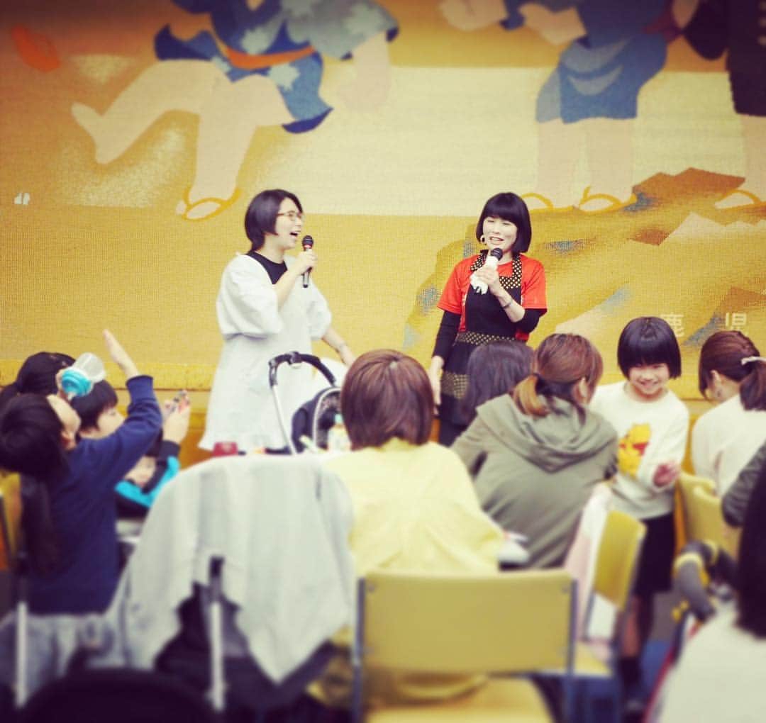 岡本安代さんのインスタグラム写真 - (岡本安代Instagram)「▶︎ママは偉大だ！ . #ママ友会で感じたこと #詳しくはアメブロにて @okamoto.yasuyo  #走り続ける岡本家 #５人の子育てママウンサー #岡本安代 #トップ画面からぜひ」3月25日 10時45分 - okamoto.yasuyo