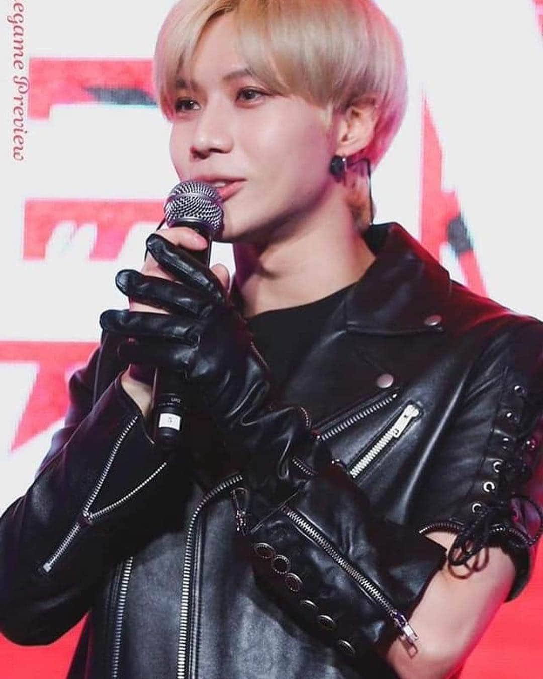 SHINeeのインスタグラム：「190322 #TaeMin @ 2019 F/W METROCITY SHOW & PARTY Special Stage」