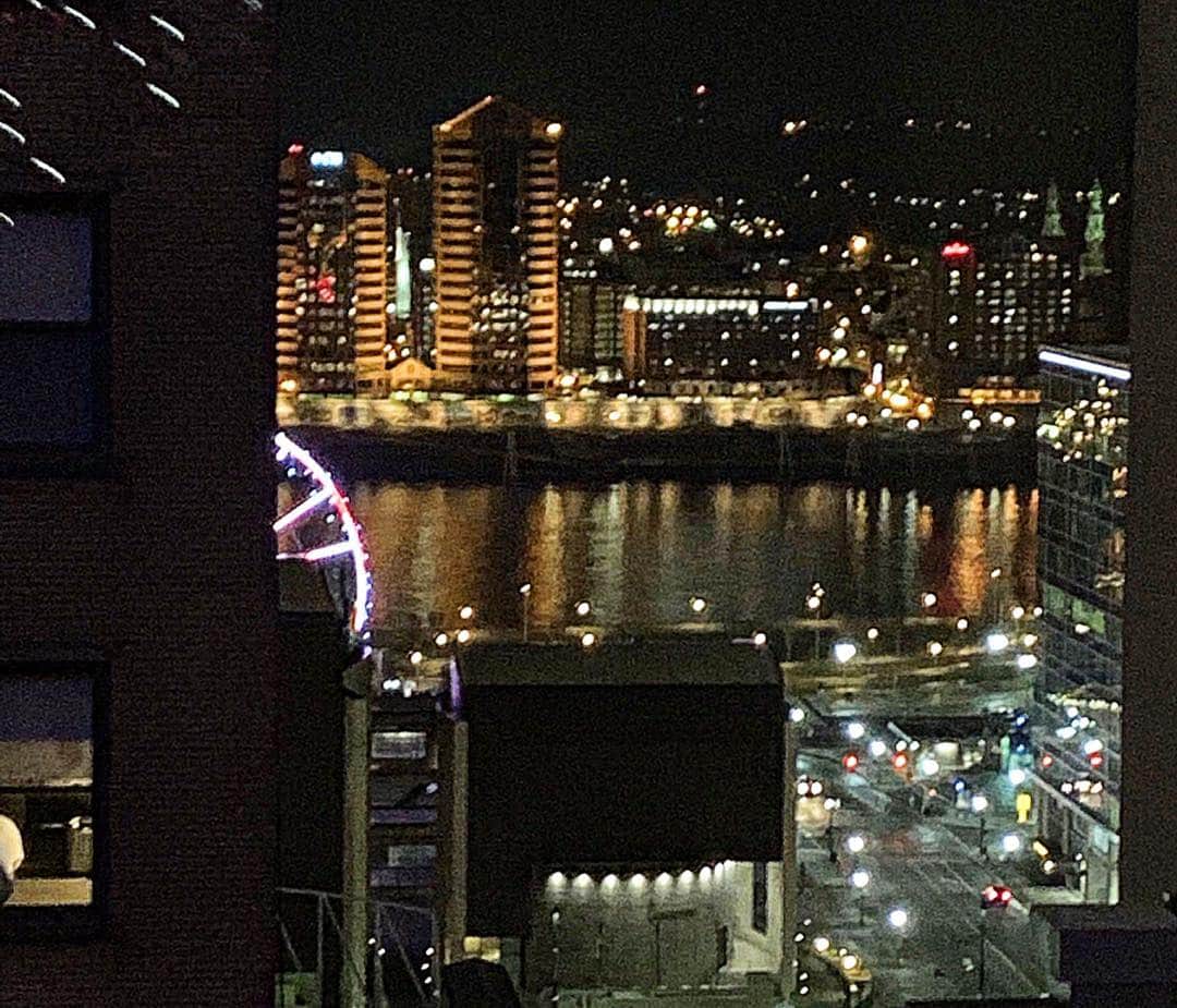 ロン・ハワードさんのインスタグラム写真 - (ロン・ハワードInstagram)「#Cincinnati #Riverfront view」3月25日 11時08分 - realronhoward