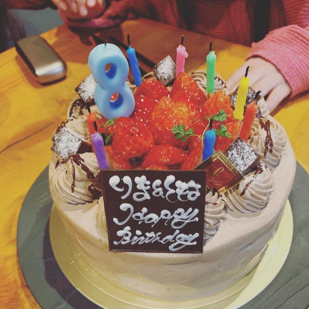 ゴリけんさんのインスタグラム写真 - (ゴリけんInstagram)「バタバタしてる中でしたが 娘の誕生日できてよかった〜 ここは外すせない案件だったので ほっとしてます。 しかしもう８才！早いね〜 #チョコレートショップ」3月25日 11時08分 - goriken1024