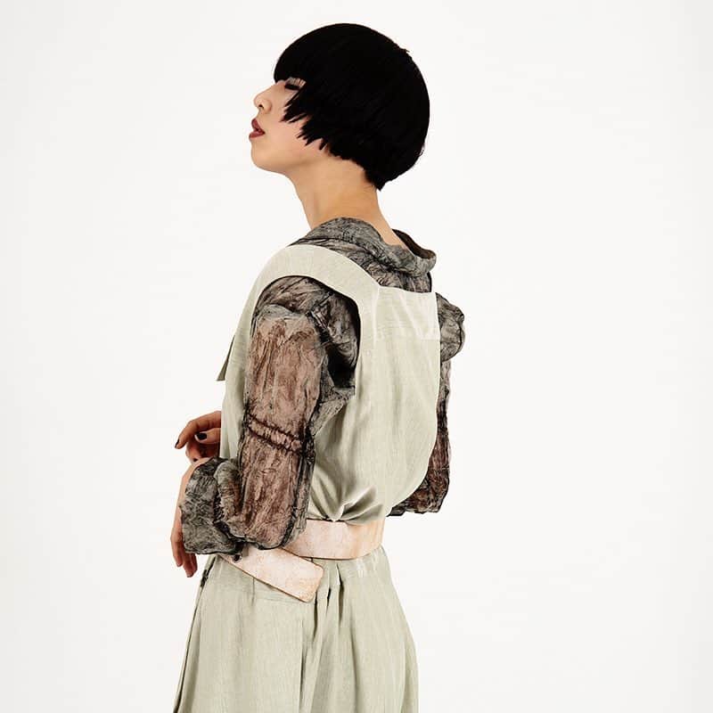 playfulさんのインスタグラム写真 - (playfulInstagram)「【オススメitem☝️】 〈イッセイミヤケ フェットISSEY MIYAKE FETEポリシャーリングデザインオールインワン 淡グリーン2〉 (¥23,544) https://www.playful-dc.com/mobile/products/detail69006.html  #follow_me #fashionista #playful#usedclothing #osaka#instapic#instafollow#instagood#instafashion#ootd#outfitlove #プレイフル #古着女子 #お洒落さんと繋がりたい #photoshop #着画倶楽部  #ブランド#ボタンデザイン#isseymiyakefete#オールインワン#イッセイミヤケ#イッセイミヤケフェット#春夏#古着屋さん」3月25日 11時36分 - playful_dc