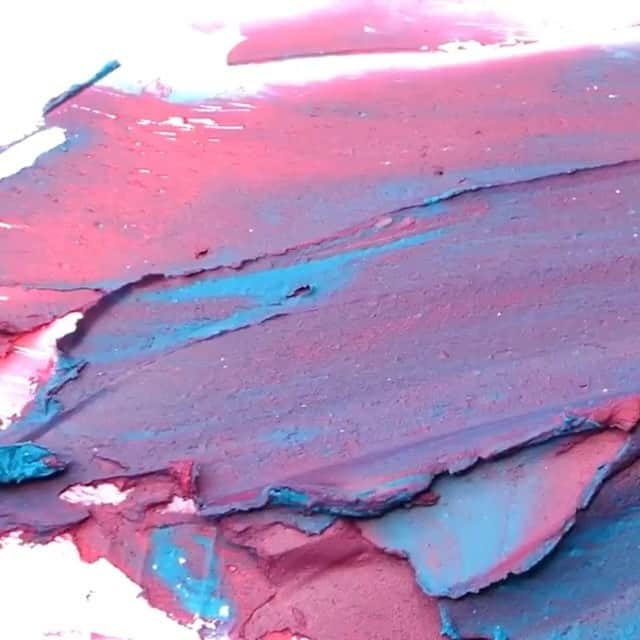 のインスタグラム：「#Regram @GoodDyeYoung ・・・ Mauve Poser Paste? You got it dude! Just mix 1 part Narwhal with 1/2 part Rock Lobster ⁣🐳🦞⁣⠀ 🎨 Poser Paste in Rock Lobster + Narwhal⁣⠀ 🛍 online @Sephora」
