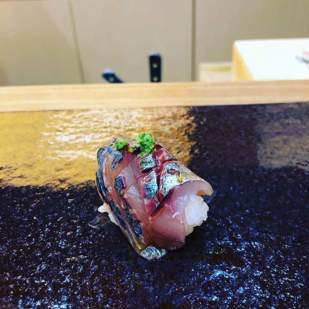 中村譲さんのインスタグラム写真 - (中村譲Instagram)「初金沢にて、お寿司。#金沢 #おすし #sushi #sightseeing  #観光スポット」3月25日 12時23分 - joechan1515