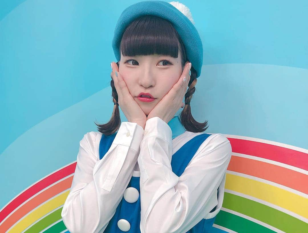 ピンキー！☆藤咲彩音さんのインスタグラム写真 - (ピンキー！☆藤咲彩音Instagram)「「ひらめけ！デンキッキ」が4月からリニューアルいたしまして、 「きらめけ！デンパッパ」の新お姉さんとしてレギュラー出演させていただきます！ デンキッキのねむお姉さんから引き継ぎ、、、 ピンキーお姉さんとして、頑張らせていただきます。 ___  なんでも『ネガティブになってあきらめている大人たちに、ポジティブな大人になってもらうために様々なコトを教えていく…大人のための教育番組』 という内容です。  私もたまにネガティブ気質が隠れ見えするので()、みんなで一緒にポジティブになって人生少しでも楽しくしていきましょう。  もうすでに収録してきたのですが、出演者の皆さまもスタッフさんも皆さま優しくて（ ; ; ）緊張していたのですが、少しずつ解けていき楽しくやらせていただきました。心が健やかになる、、、 ___  KawaiianTVでの放送日時は、4/6(土)より毎週土曜日22:30〜23:00 テレビ埼玉での放送日時は、月曜24:30〜後日放送です！  埼玉特命観光大使なので、テレ玉でのお仕事！嬉しい！🥚埼玉のたくさんの魅力も伝えていけたらいいな。 ピンキーお姉さんがんばる！」3月25日 13時23分 - pinky_ayane