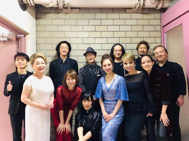 咲妃みゆのインスタグラム：「中島みゆきリスペクトライブ2019「歌縁」in福岡市民会館✨様々な色の“幸せ”を感じられるひと時でした😌お越しくださいました皆様、本当にありがとうございました！お歌もさることながら、お人柄も素晴らしいアーティストの方々と共演させて頂けて…感無量です😭 . 歌は、歌うことは、なかなかに難しいです。でも…だからこそ好きです🎤💕 . 何とも不思議な感覚なのですが、今回の「歌縁」を通して“今の自分”と静かにじっくり向き合う事ができました🍀そして気持ちを新たに歩みを進められそうです！ . これもまた、中島みゆきさんのお力なのでしょうか…偉大な方です🌸 . #中島みゆき さん #リスペクトライブ #歌縁 (うたえにし) #研ナオコ さん #ひとみ さん #由紀さおり さん #中村中 さん #半崎美子 さん #福岡市民会館」