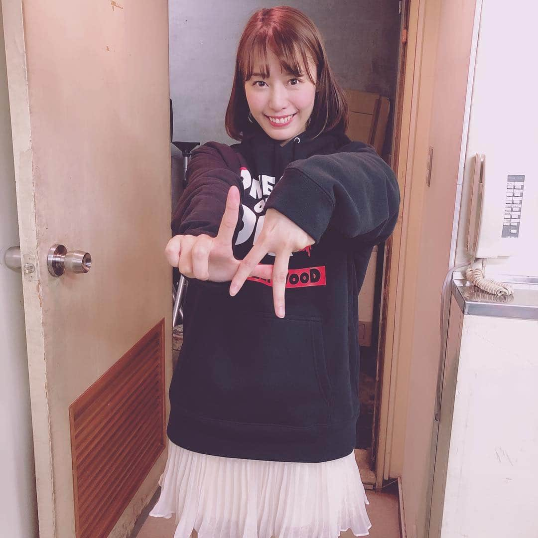 綱島恵里香さんのインスタグラム写真 - (綱島恵里香Instagram)「. . カメラを止めるな！ハリウッド大作戦！ 飛び込みで舞台挨拶に参加させて頂きました✨ 皆さんありがとうございました😊✨ LAポーズもできたー！嬉しい🇺🇸 . . #カメラを止めるな#ハリウッド大作戦#映画#movie#池袋シネマロサ」3月25日 13時41分 - tsunashima.erika