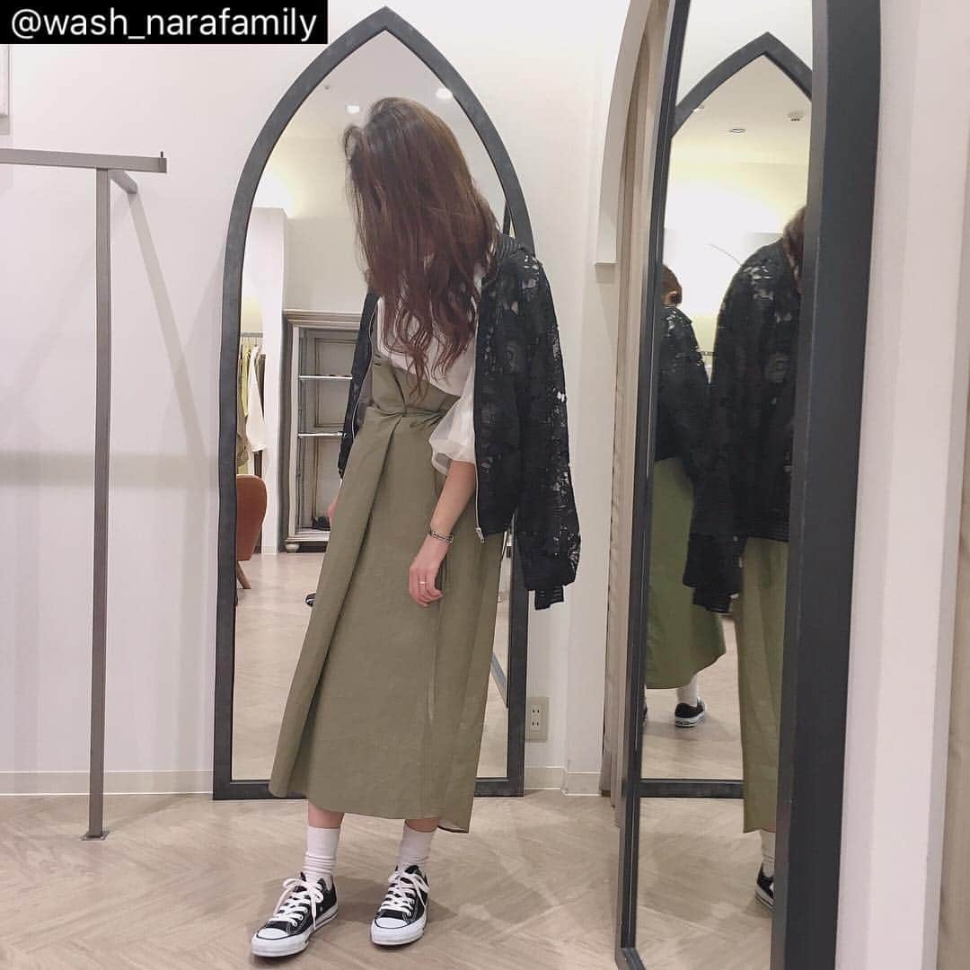 narafamily | ならファミリーさんのインスタグラム写真 - (narafamily | ならファミリーInstagram)「WASH（2F）ならファミリー店 . . 春のお花見コーデ♪ . シースルーレイヤード袖タックプルオーバー price：¥6,900 + tax color：オフホワイト、グレー、キャメル . ペーパーバックスカート price：14,000 + tax color：カーキ、ネイビー . レースストライプゴムブルゾン price：7,900 + tax color：オフホワイト、ブラック . . #wash #ならファミリー #ならすたぐらむ  #eimeelaw  #sugarrose #ならファグラム」3月25日 13時55分 - narafa.jp