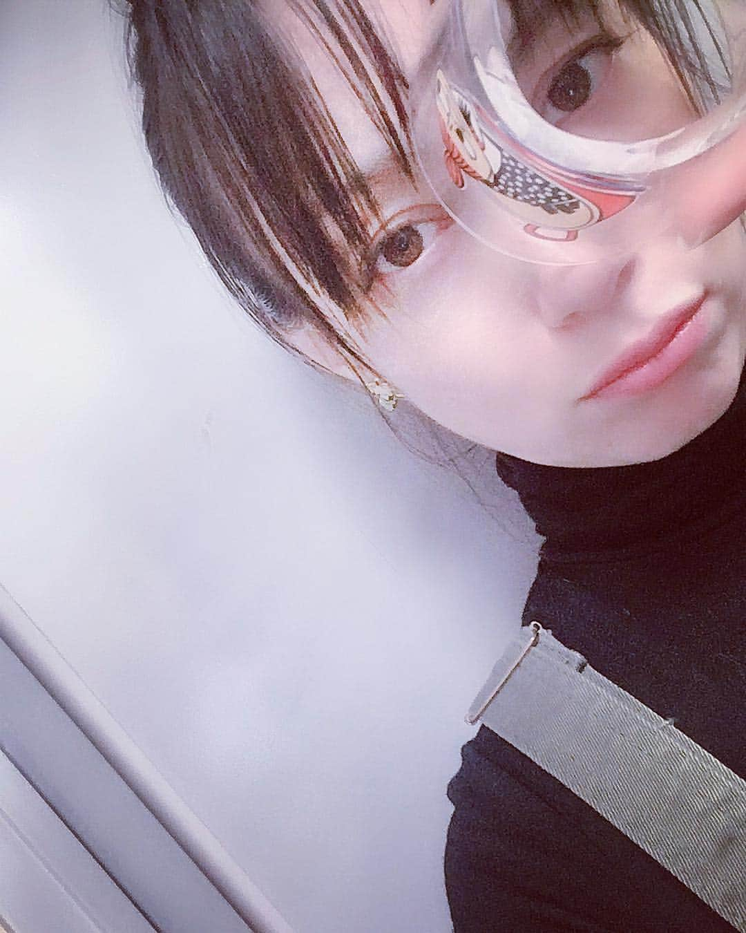 佐伯日菜子さんのインスタグラム写真 - (佐伯日菜子Instagram)「超幸せでゴキゲンで帰ってきたのに大切にしていた#イッタラ の#ムーミン #タンブラー が割れていた。しかも２個・・・。 指先も切ったし#悲しい  #iittala  #moomin  #佐伯日菜子」3月25日 23時32分 - hinakosaeki