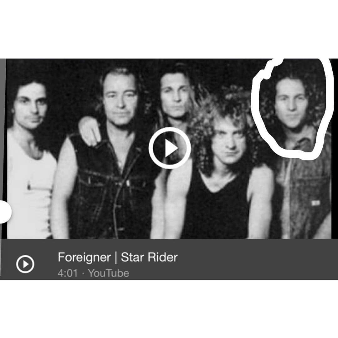 マーク・シュルマンさんのインスタグラム写真 - (マーク・シュルマンInstagram)「@foreignerlive circa 1993 with yours truly encircled!  Woohoo #goodoledays @markyplanet」3月25日 23時41分 - markyplanet