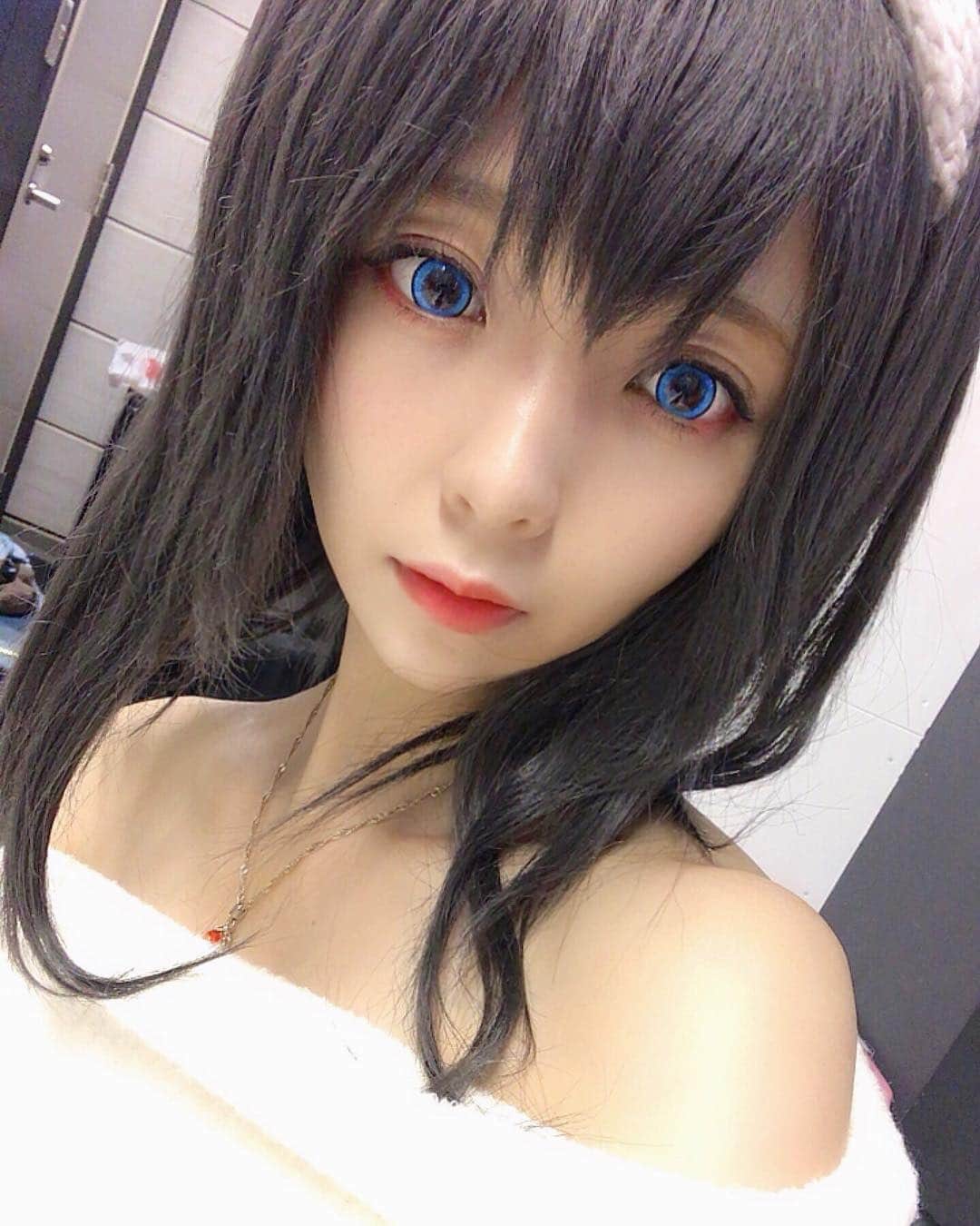 秋山依里のインスタグラム