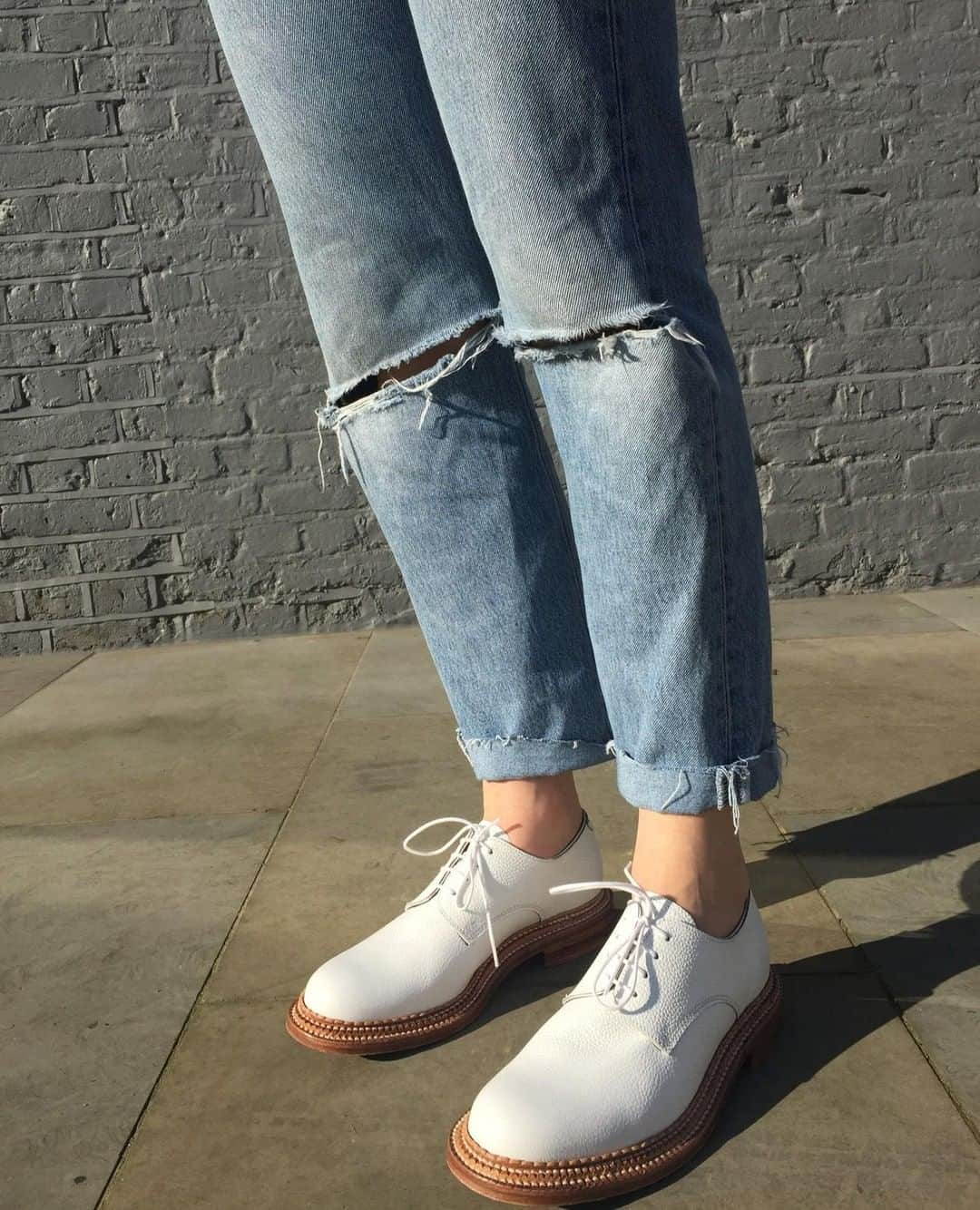 グレンソンさんのインスタグラム写真 - (グレンソンInstagram)「Evie our women's triple welt in white.⁣ ⁣ -⁣ ⁣ ⁣ ⁣ #grenson #girlsingrenson #grensongirls #womensbrogues #brogues #womenswear #womensshoes #womensfashion #evie」3月26日 0時30分 - grensonshoes