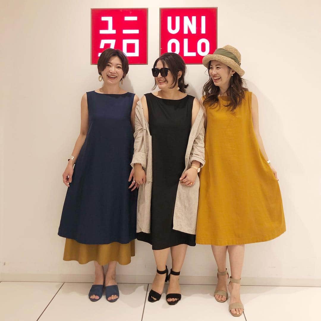 manamisotayutaさんのインスタグラム写真 - (manamisotayutaInstagram)「先日の @uniqlo #リネンコレクション ❤︎❤︎ みんなで #リネンブレンドaラインワンピース  を着たよ♡ ベルト付きだから、ベルトをすればまた違った印象に♪ @ayakonbubu  ちゃんのリネンスカートを下に履いた重ね着も素敵だった♪ ワンピ、旅行に持って行こう🧡 pic4.5 #リネンシャツ をみんなでカラフル🌈に着たよ💚🧡💜 ・ ・ 今週いよいよ家族旅行なんだけど、パッキングがうまくできない🤣 自分と子ども3人分の着替えすごいし🤣 パッキング苦手😂笑 ＊ ＊ ＊ ＊  #カジュアルコーデ#上下ユニクロ  #ユニクロ#ユニクロコーデ #プチプラ#uniqlo#上下ユニクロ部 #プチプラコーデ#春コーデ#locari#リンクコーデ#シミラールック#大人ユニクロ部 #リネン#リネンワンピース  #ママコーデ#プチプラ#ふたごコーデ #ponte_fashion #ルーファ #mineby3mootd#locari#リゾートコーデ」3月25日 17時05分 - manamisotayuta
