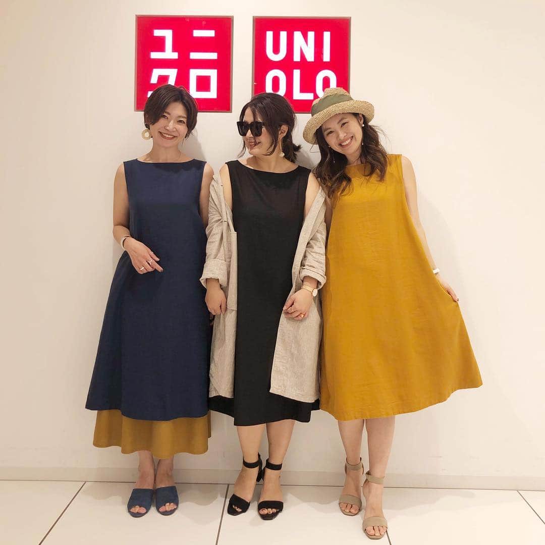 のインスタグラム：「先日の @uniqlo #リネンコレクション ❤︎❤︎ みんなで #リネンブレンドaラインワンピース  を着たよ♡ ベルト付きだから、ベルトをすればまた違った印象に♪ @ayakonbubu  ちゃんのリネンスカートを下に履いた重ね着も素敵だった♪ ワンピ、旅行に持って行こう🧡 pic4.5 #リネンシャツ をみんなでカラフル🌈に着たよ💚🧡💜 ・ ・ 今週いよいよ家族旅行なんだけど、パッキングがうまくできない🤣 自分と子ども3人分の着替えすごいし🤣 パッキング苦手😂笑 ＊ ＊ ＊ ＊  #カジュアルコーデ#上下ユニクロ  #ユニクロ#ユニクロコーデ #プチプラ#uniqlo#上下ユニクロ部 #プチプラコーデ#春コーデ#locari#リンクコーデ#シミラールック#大人ユニクロ部 #リネン#リネンワンピース  #ママコーデ#プチプラ#ふたごコーデ #ponte_fashion #ルーファ #mineby3mootd#locari#リゾートコーデ」