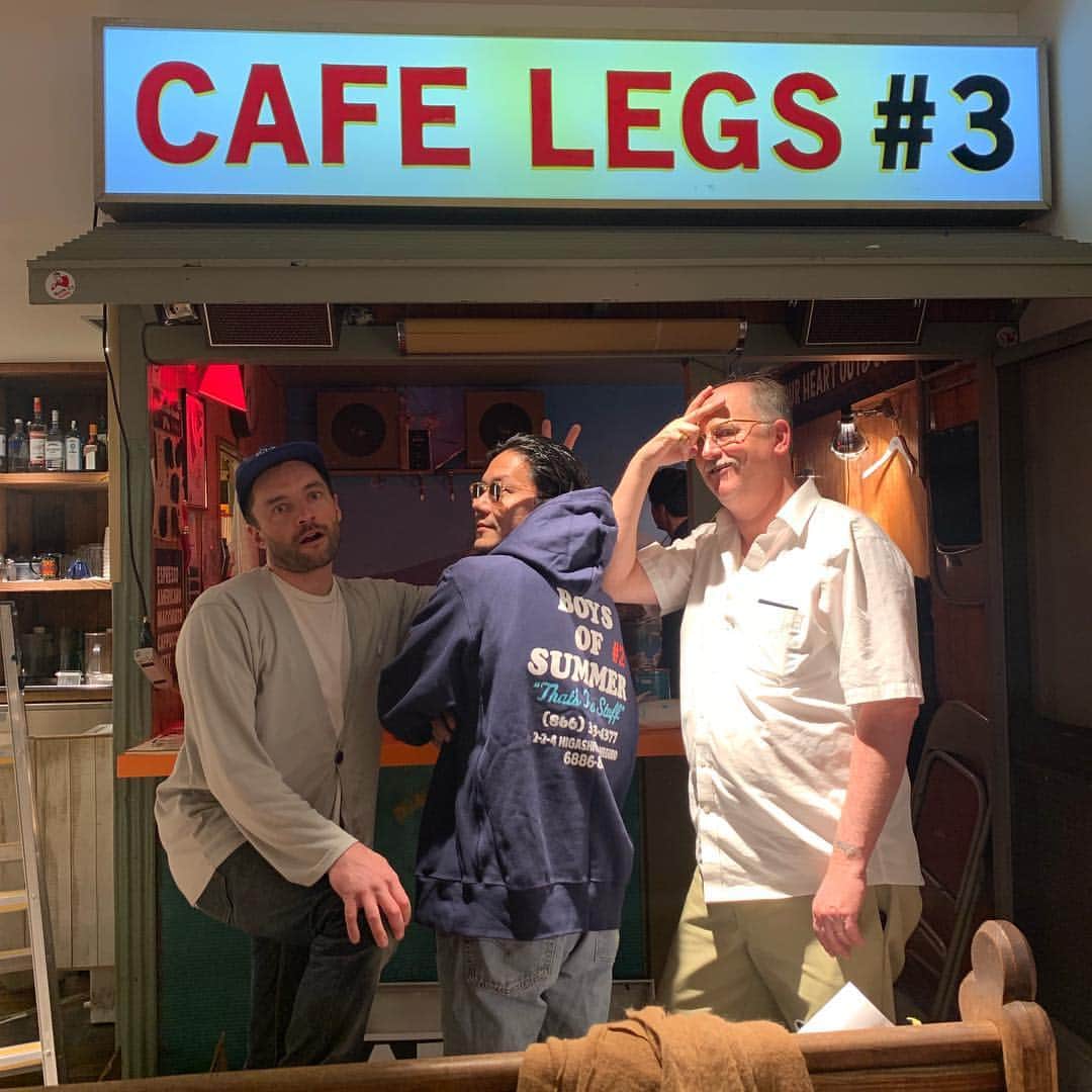 野村訓市さんのインスタグラム写真 - (野村訓市Instagram)「カフェレッグスリオープン。金曜日29日から。Cafe Legs is reopening from this Friday , March 29th. Come and join us at @ronhermanjp Sendagaya #alexisross #jeffjohnson #cafelegs」3月25日 17時53分 - kunichi_nomura
