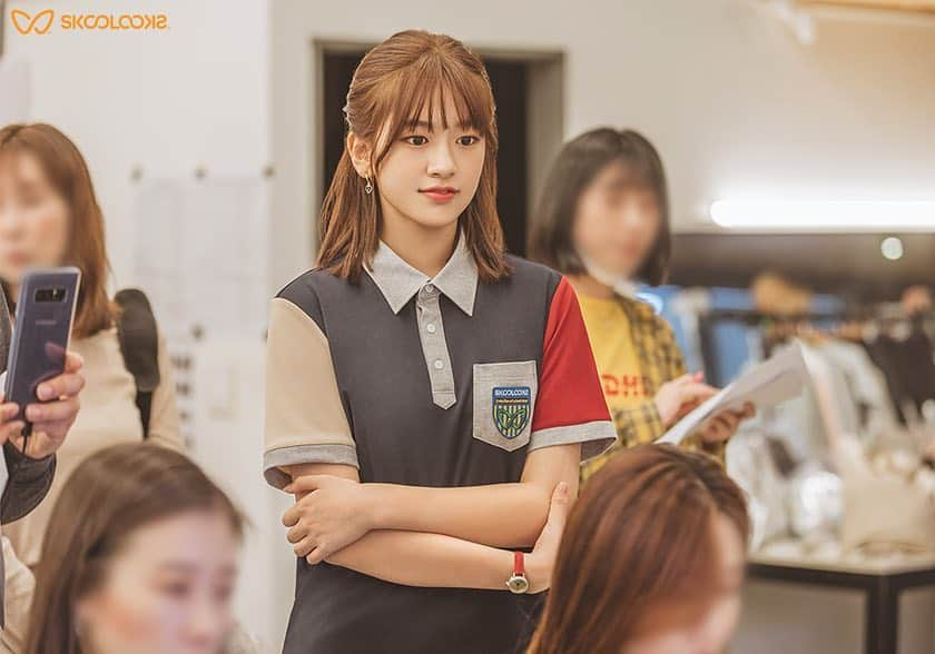 h3artbrak3rsさんのインスタグラム写真 - (h3artbrak3rsInstagram)「… #IZONE #아이즈원 #アイズワン #yujin #안유진 #ユジン #skoolooks #스쿨룩스」3月25日 17時46分 - h3artbrak3rs