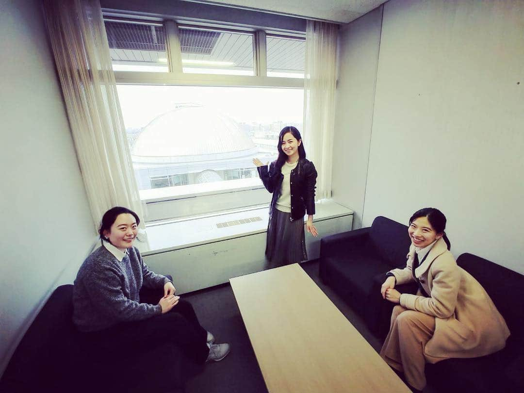 岡田ひとみ（ねんドル）さんのインスタグラム写真 - (岡田ひとみ（ねんドル）Instagram)「全国ねんどツアー、東京！ #workshop #assistants #越後製菓 #ねんど教室」3月25日 17時54分 - hitomi_nendol