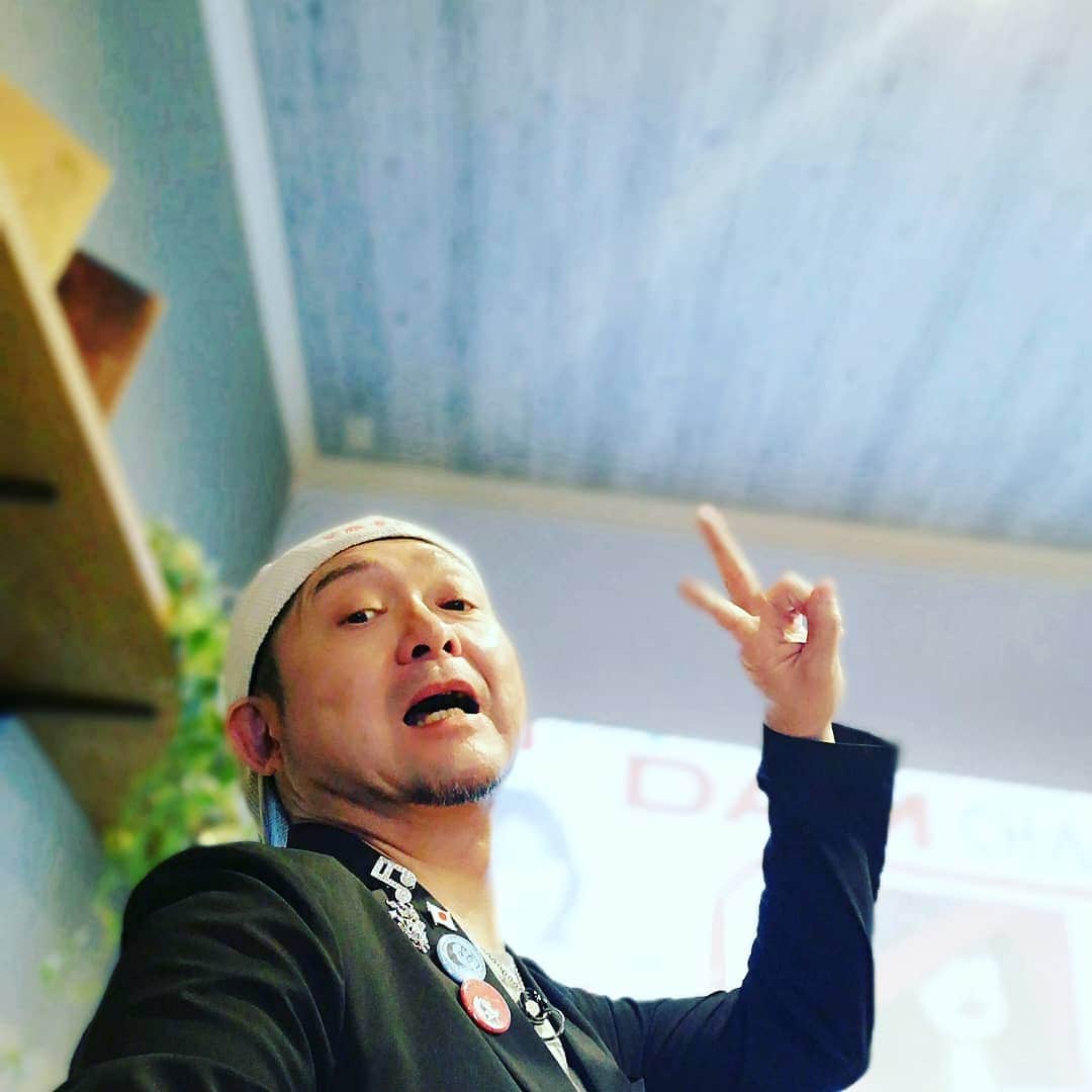 松本隆博のインスタグラム：「。 さー始まるよ～ ヽ(^o^)丿 待ってるよぉー \(*ˊᗜˋ*)/\(*ˊᗜˋ*)/」