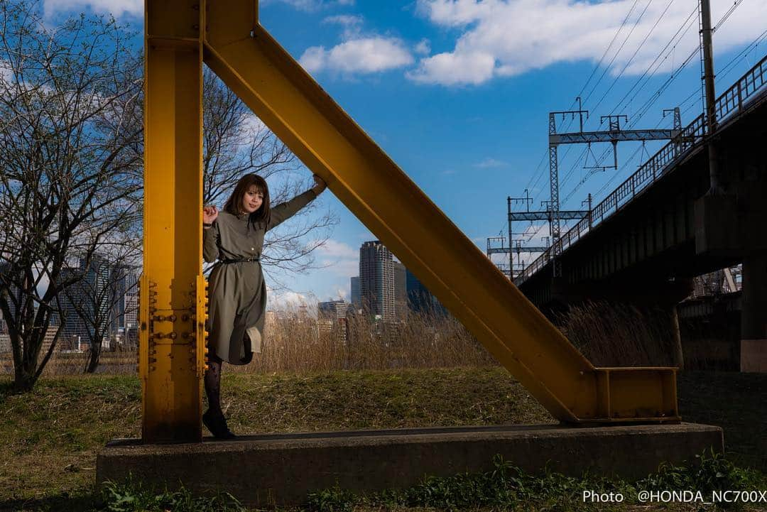 友利愛美さんのインスタグラム写真 - (友利愛美Instagram)「青空☺️🍀 . . . . . #portrait#portraitphotography #友利愛美」3月25日 19時04分 - aimitomori