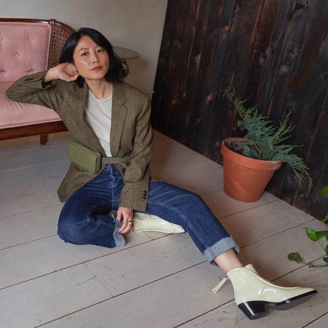 MATCHESFASHION.COMさんのインスタグラム写真 - (MATCHESFASHION.COMInstagram)「In need of new-season style inspiration? Discover our latest Style Collective curator @alice_gao’s edit at the link in bio. Plus, share your looks by tagging @matchesfashion. #MFxStyleSocial」3月25日 19時27分 - matches