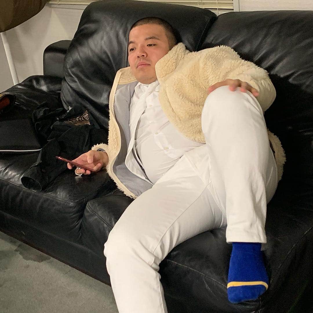 池田真一さんのインスタグラム写真 - (池田真一Instagram)「漫才劇場の楽屋にマフィアのボスおった。終わった。」3月25日 19時30分 - wartdebu