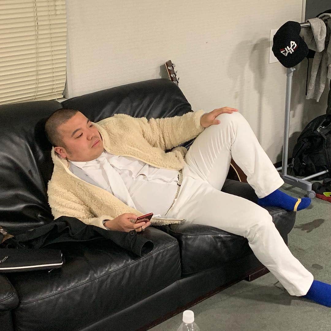 池田真一さんのインスタグラム写真 - (池田真一Instagram)「漫才劇場の楽屋にマフィアのボスおった。終わった。」3月25日 19時30分 - wartdebu