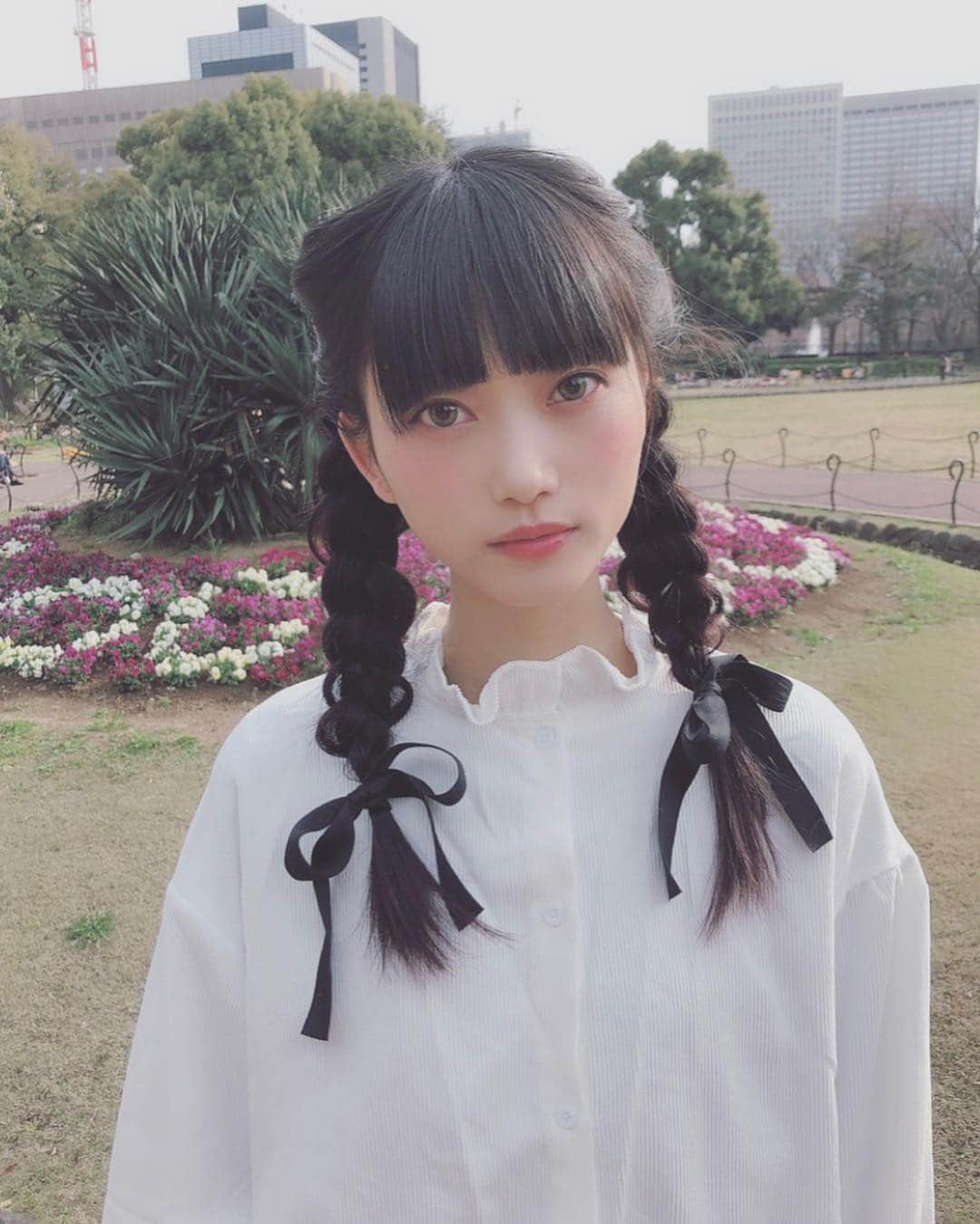 阿知波妃皇のインスタグラム：「#毛先紫にしたよ」