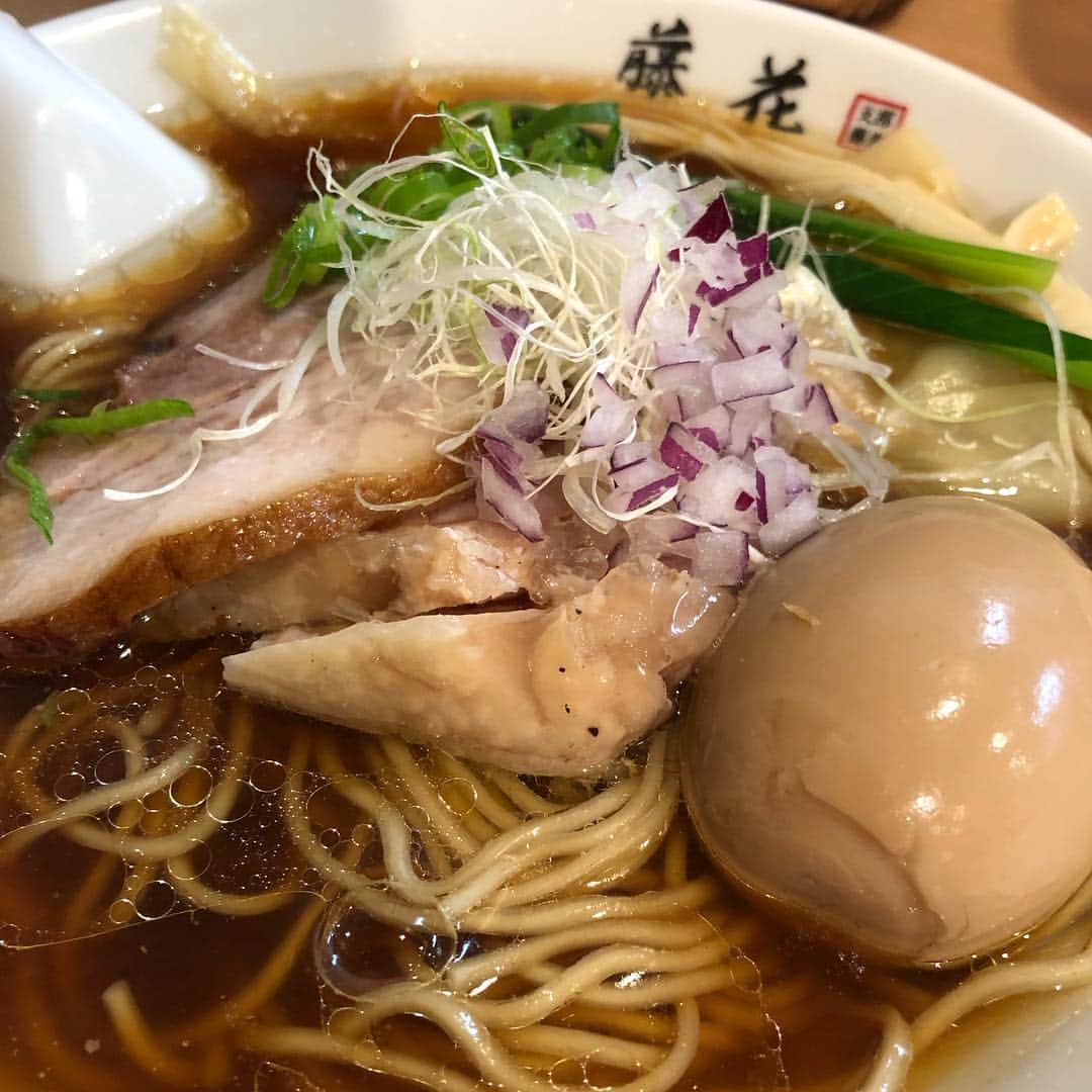 中谷一馬のインスタグラム：「また最近忙し過ぎて食べたラーメンを全然UPできていなかったので、まとめて投稿。 #らーめん は #元気の源 #訪れたラーメン店1000軒以上  #立憲民主党 #衆議院議員 #中谷一馬 #藤花 #厚木家 #綱島商店 #桃源 #とみ田」