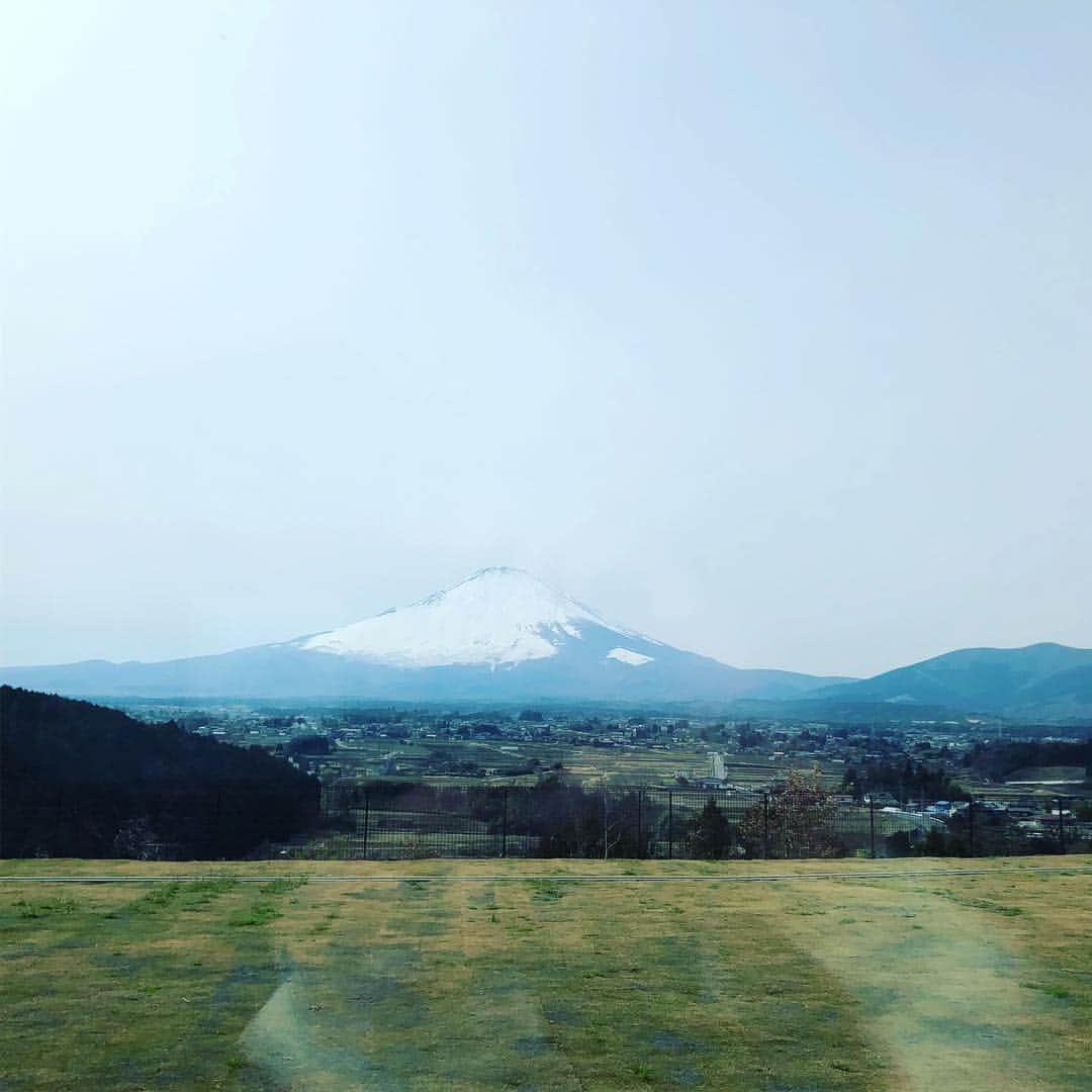 百瀬朔さんのインスタグラム写真 - (百瀬朔Instagram)「富士山。 #最高  #絵みたい」3月25日 20時41分 - momose.saku.official