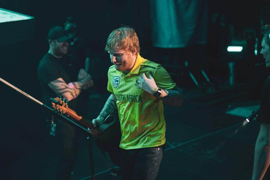 エド・シーランさんのインスタグラム写真 - (エド・シーランInstagram)「Second Joburg show pics, courtesy of Mr @zakarywalters」3月25日 21時00分 - teddysphotos