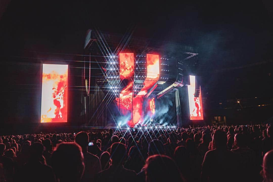 エド・シーランさんのインスタグラム写真 - (エド・シーランInstagram)「Second Joburg show pics, courtesy of Mr @zakarywalters」3月25日 21時00分 - teddysphotos