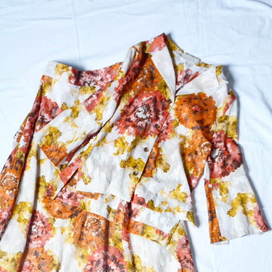 ジョンブルさんのインスタグラム写真 - (ジョンブルInstagram)「. JOHNBULL skirt lot.AK730 / ¥24,000+tax . JOHNBULL shirt lot.AS952 / ¥20,000+tax . ジャガード生地にオリジナルのダリアの花柄をプリントしたスカート。 . 同素材のオープンカラーシャツはワンピースのようにセットアップで着ても◎ . . #johnbull #johnbull privatelabo #womens #2019ss #spring #summer #glaringcolor #look #vintage #flower #shirts #skirts #pullover #ジョンブル #ジョンブルプライベートラボ #ヴィンテージフラワー #花柄 #シャツ #スカート」3月25日 21時08分 - johnbull_private_labo