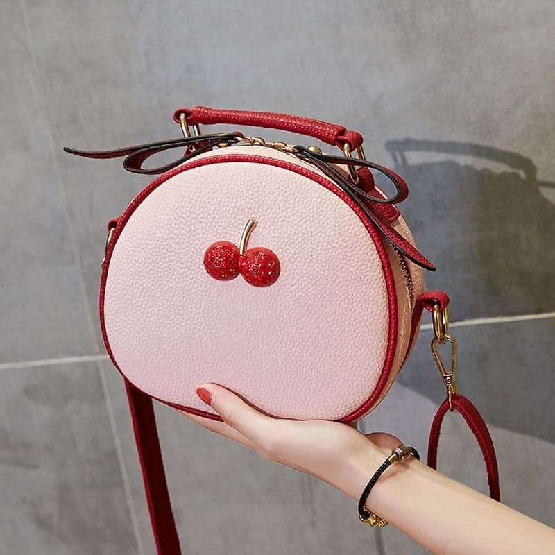 SweetHeart ショップさんのインスタグラム写真 - (SweetHeart ショップInstagram)「チェリー ミニショルダーバッグ SHB272401  商品番号【SHB272401】 【送料込み3580円】  こちらのWEBでこのままご購入いただけますよ。  #バックパック #リュック #ミニバッグ #フェミニン #ハンドバッグ #大人ガーリー #ミニショルダーバッグ #snidel #プチプラ #プチプラファッション #l4l #プチプラコーデ #秋ファッション #l4f #秋コーデ #ザラジョ#ママファッション #baseec #ザラ #ユニクロ #ジーユー #lfl #スナイデル #今日のコーデ #レディースファッション #zara #秋物 #秋服 #韓国ファッション#オルチャンファッション」3月25日 21時23分 - sweetheartstore0711