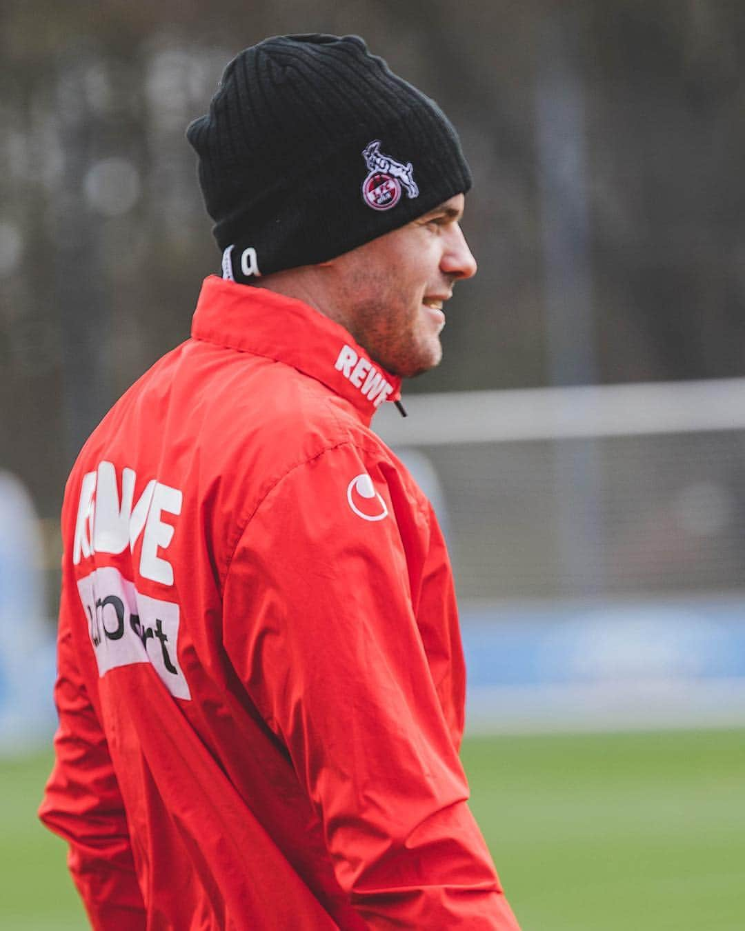 1.FCケルンさんのインスタグラム写真 - (1.FCケルンInstagram)「🔙@simonterodde9 und Rafael Czichos sind wieder gesund und beim #effzeh-Training dabei.💪 #Köln #Kölle #Terodde #Czichos」3月25日 21時49分 - fckoeln