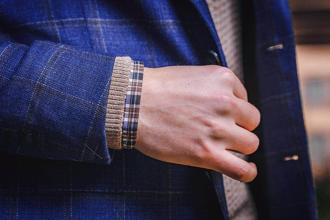 アイクベーハーさんのインスタグラム写真 - (アイクベーハーInstagram)「Detail. . . . 📸 by @ccjenkinsphoto . . #Menswear #MensSuit #Sportcoat #SportsJacket #Plaid #OOTD #MensFashion #Instagood」3月25日 22時21分 - ikebehar