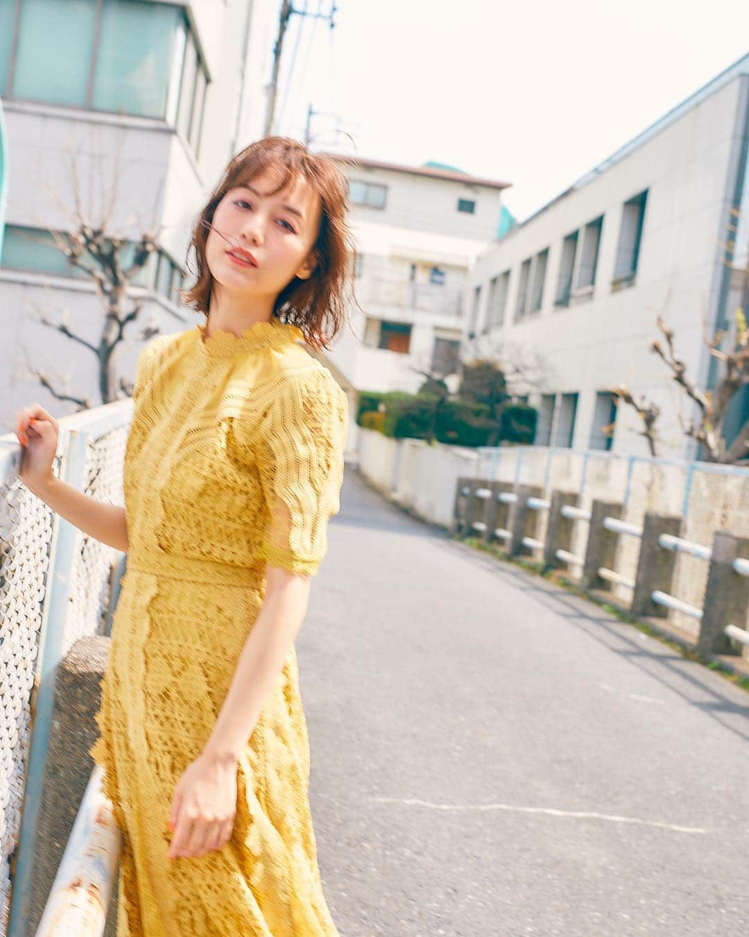 綱島恵里香さんのインスタグラム写真 - (綱島恵里香Instagram)「. . 黄色春ですね . . #photography#photo#camera#instagood#instalike#diarygram#lifeinjapan#beautiful#beauty#ootd#instagood#instalike#model#ootn#cordinate#code#팔로우미#얼스타그램#コーデ #モデル#女優#ボブ#作品撮り#写真#カメラ#ポートレート#スナイデル#snidel」3月25日 22時39分 - tsunashima.erika